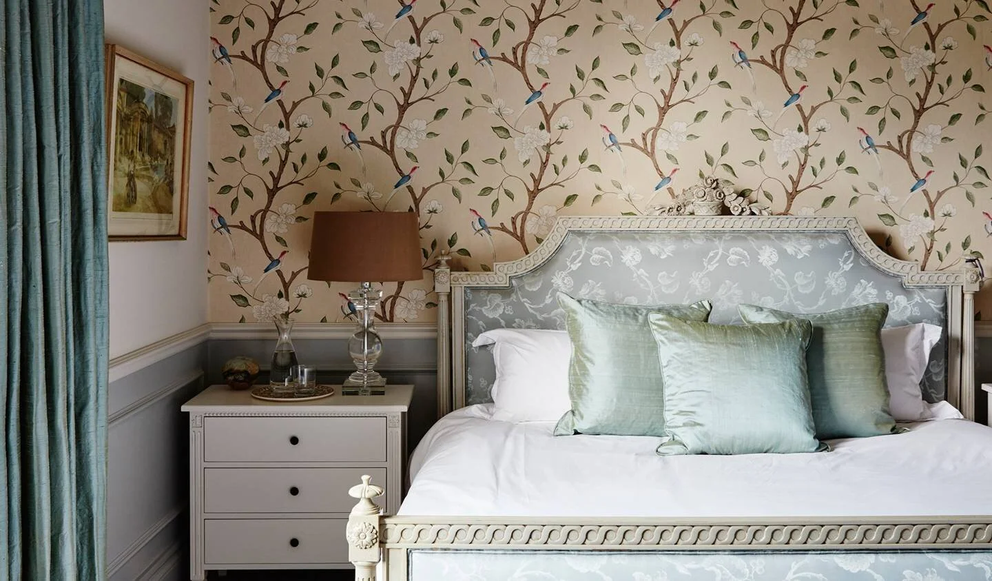 Another Hilditch room.  I think the British have perfected the lived in, relaxed sophistication I adore. There’s something so familiar and comforting about a room that looks collected and evolved over time.