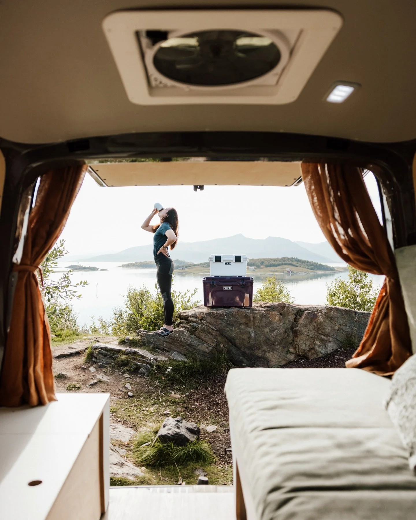 T&auml;n&auml; p&auml;iv&auml;n&auml; vuonna 2013 j&auml;tin Patentti- ja rekisterihallitukseen Krista Ylinen Photography -toiminimen perustamisilmoituksen. Kiitos niin upeiden yhteisty&ouml;kumppaneiden ja asiakkaiden, el&auml;n omaa unelmaani saade