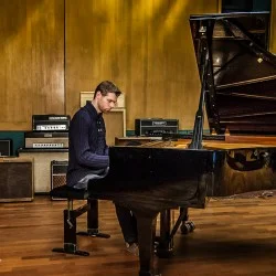 Erik van der Horst - Wisseloord Studio's recording engineer