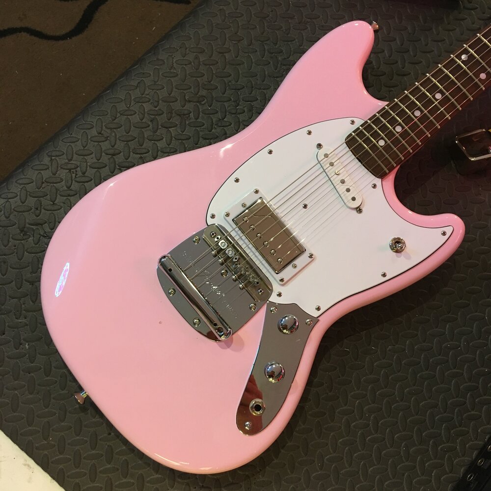 Fender Mustang Custom Shell Pink — STAIRWAY TO KEVIN