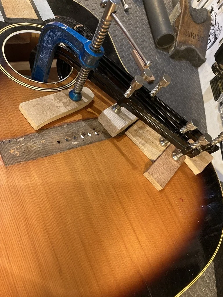 Hagstrom J-45 8.jpeg