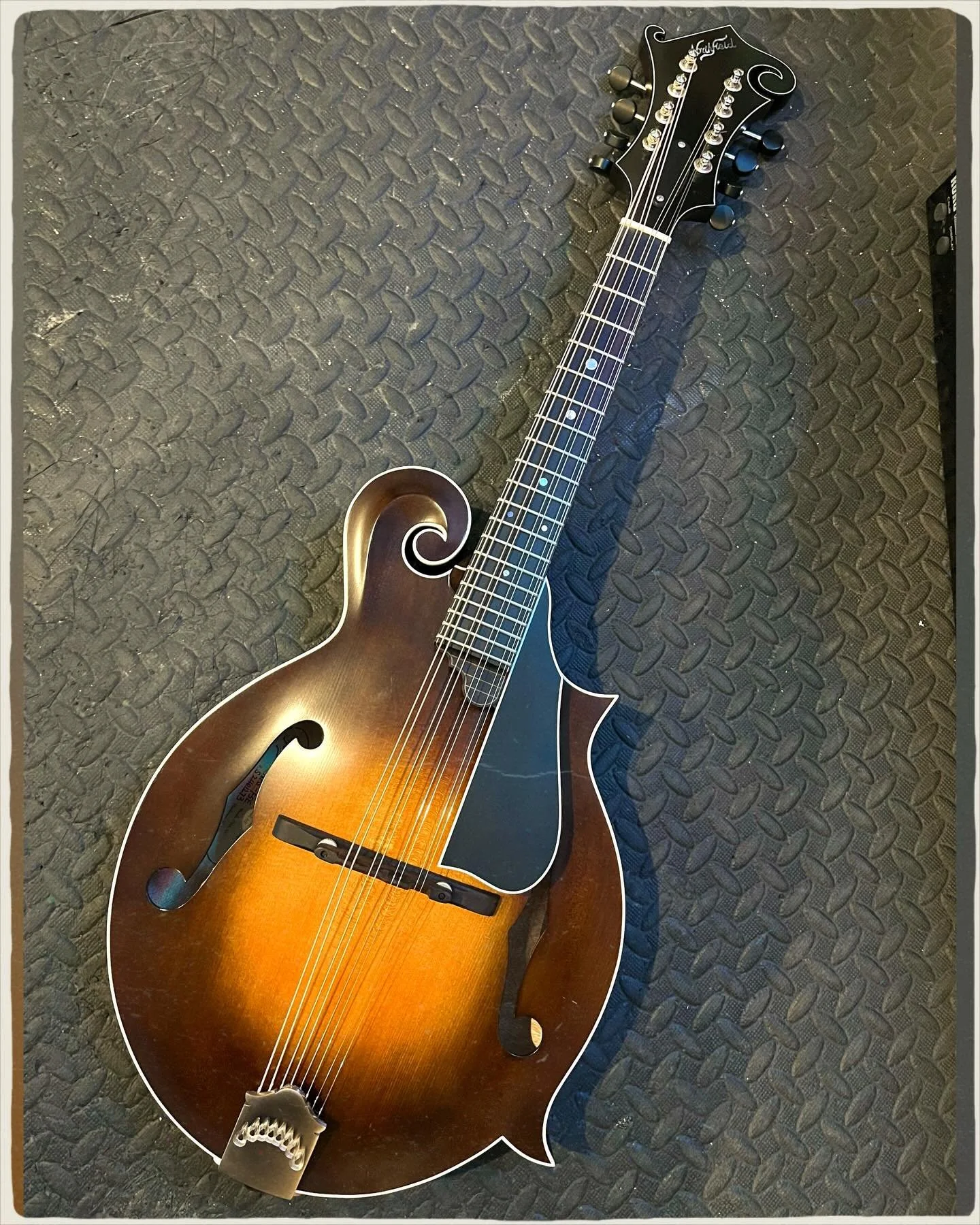 Anyone else try a Northfield mandolin? Whoooooo wow they&rsquo;re nice! I know you get a lot of guitar and bass content from me (which to be fair, is the majority of stuff I see here too!) but I do look after a whole range of fretted stringed instrum