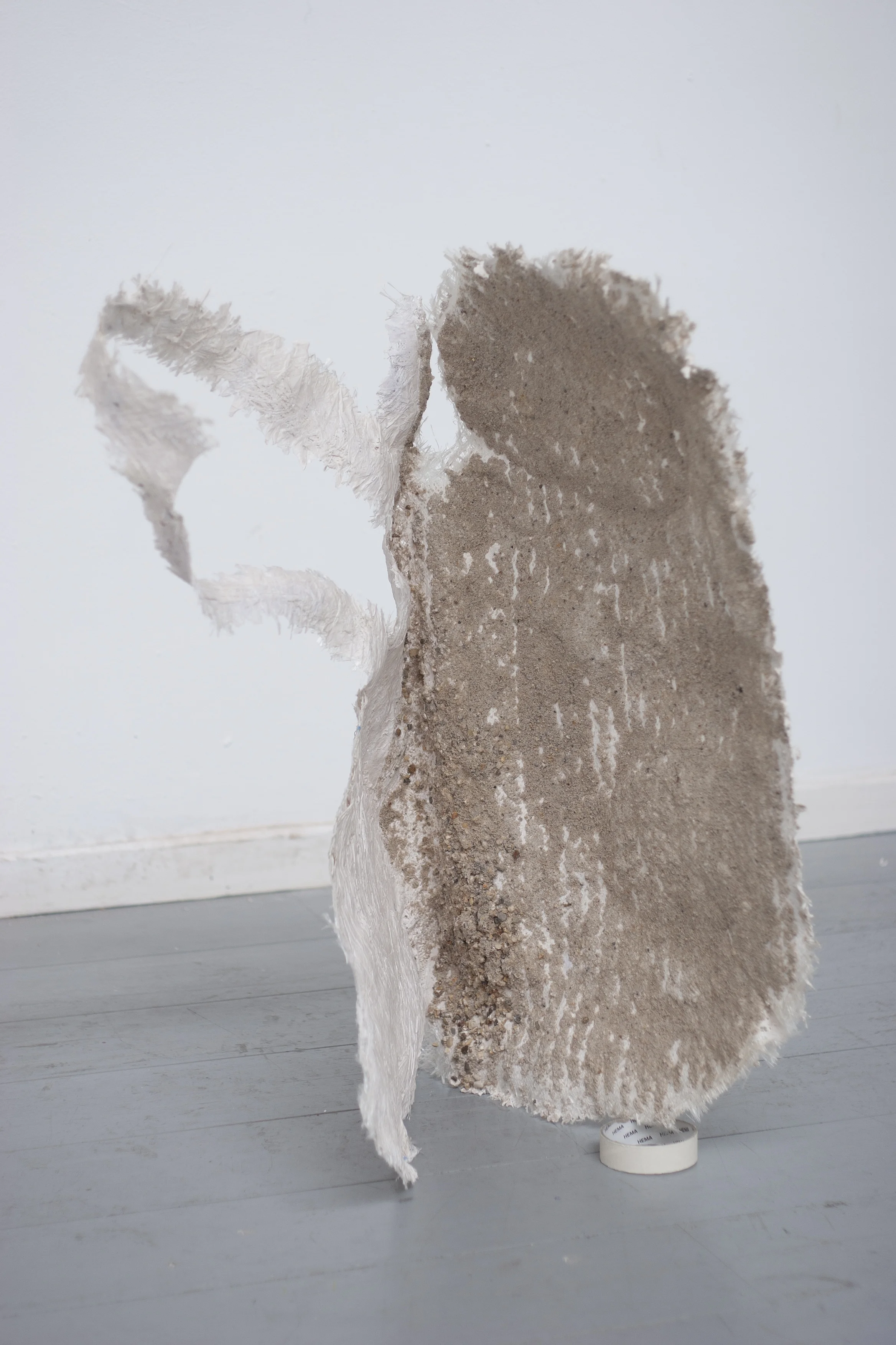 Untitled 2018, Acrylic One, sand, tape roll, 50x40x80 cm