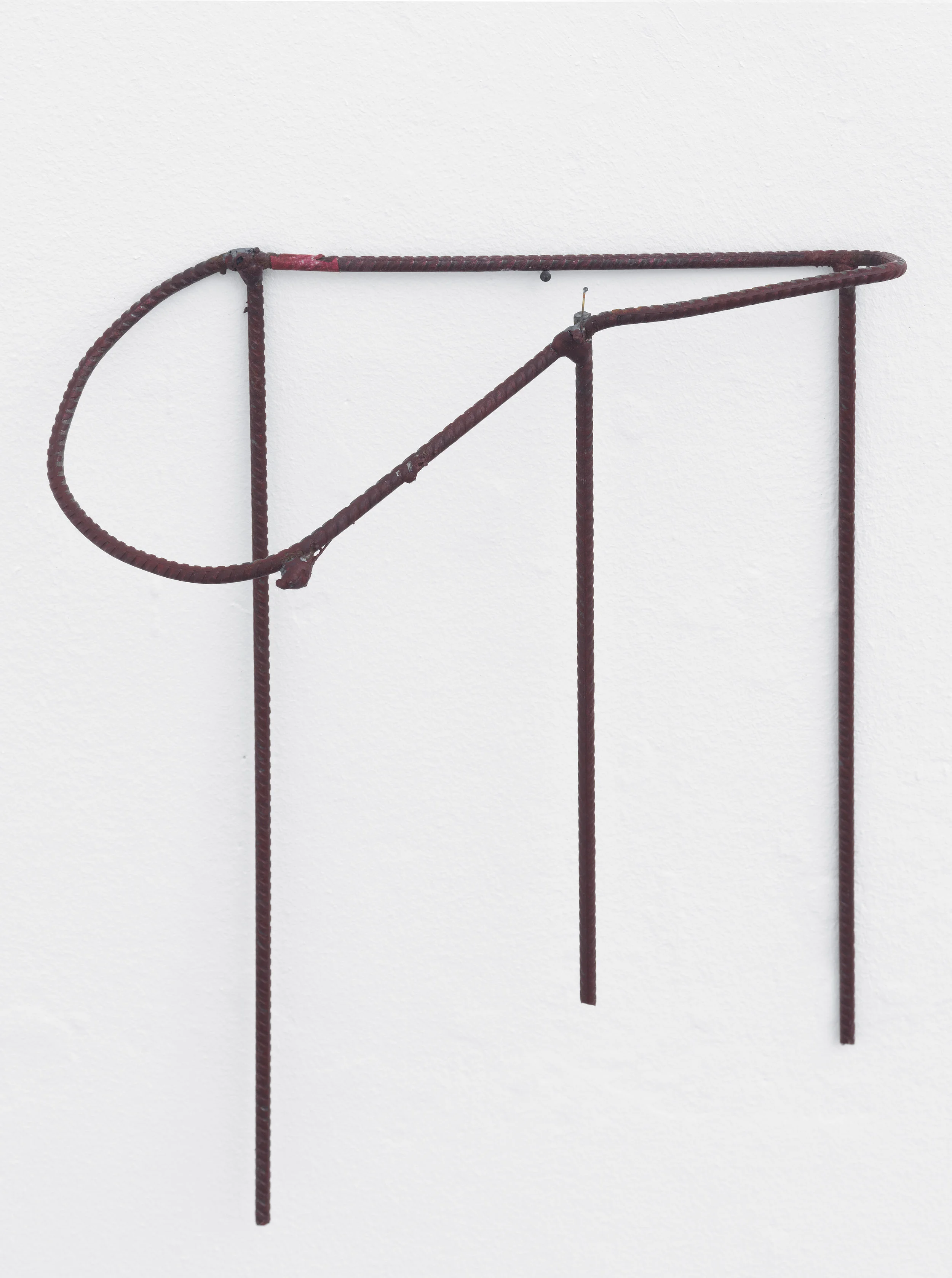 derde, 2019, rebar and paint, 32x13x43 cm