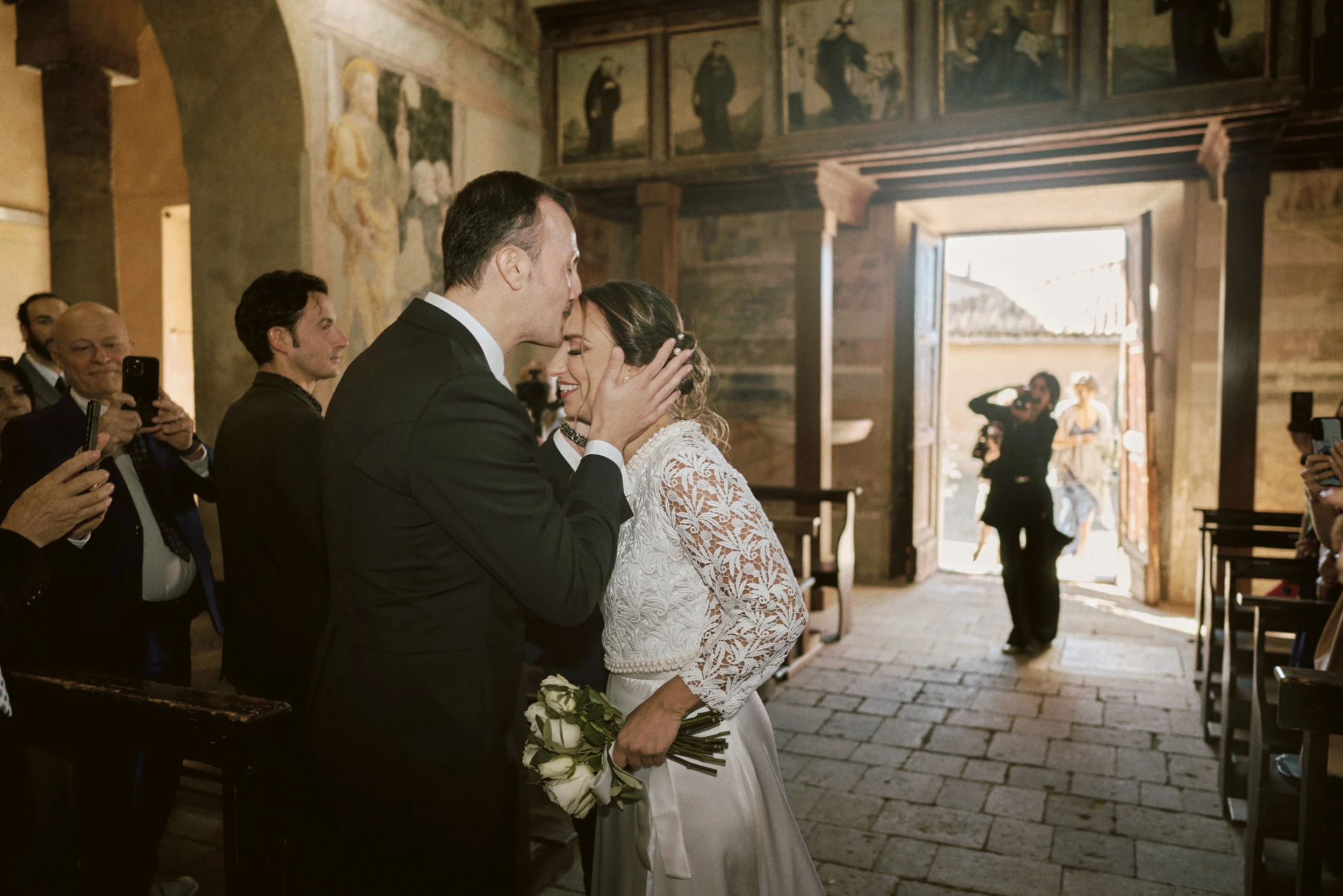 Vicky e Fra chiesa 79.jpg