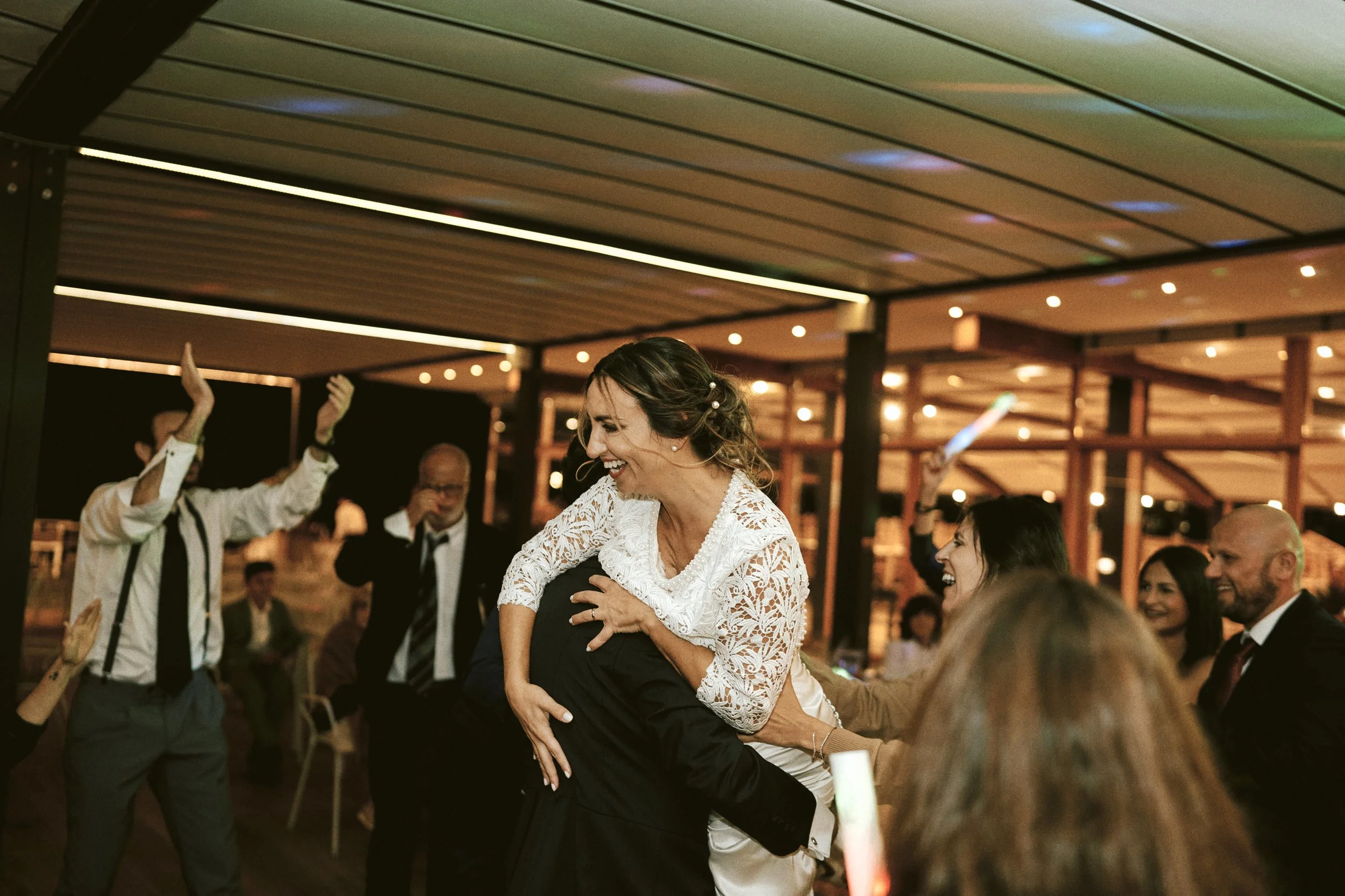 Vicky e Fra chiesa ii 146.jpg