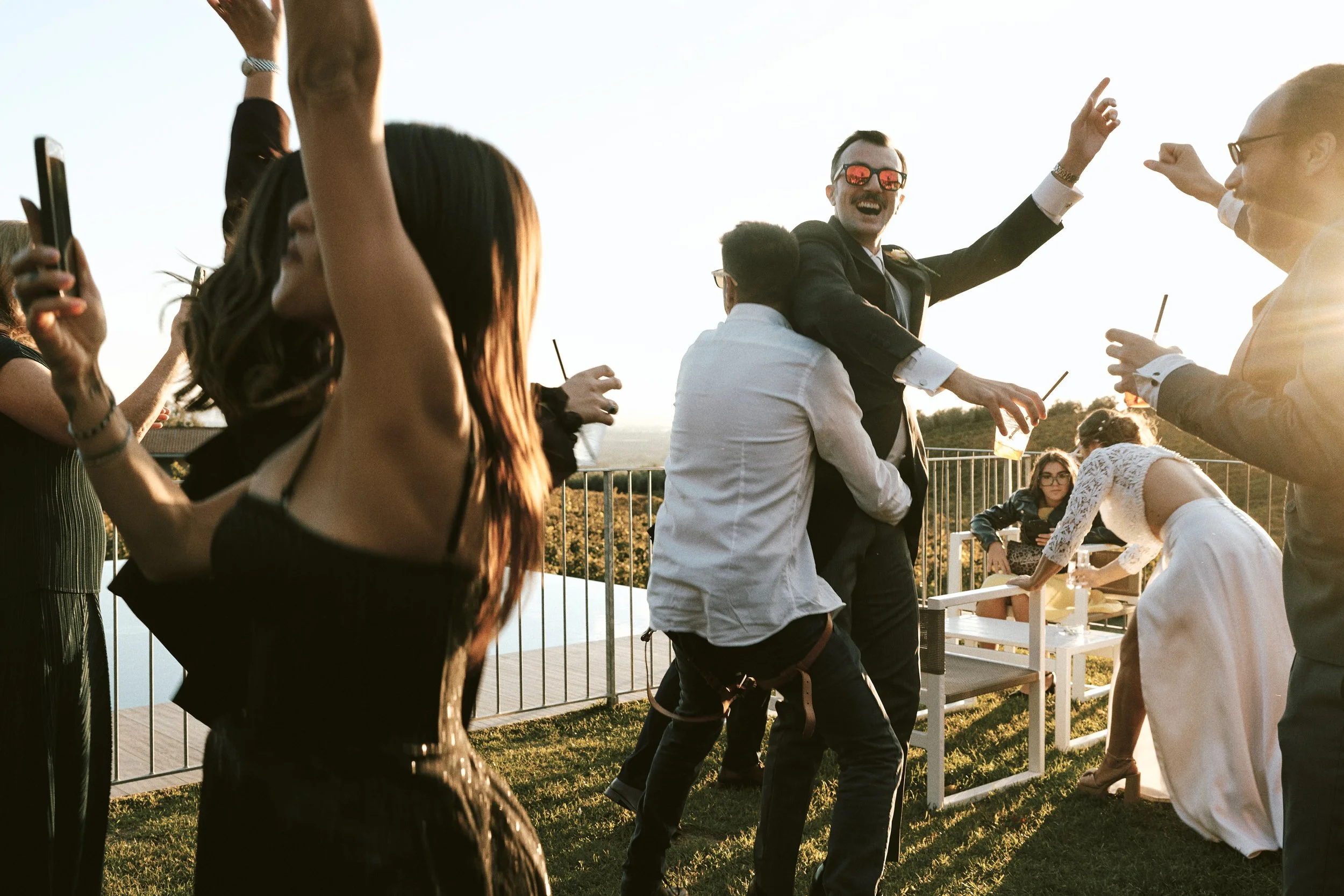 Vicky e Fra chiesa ii 84.jpg