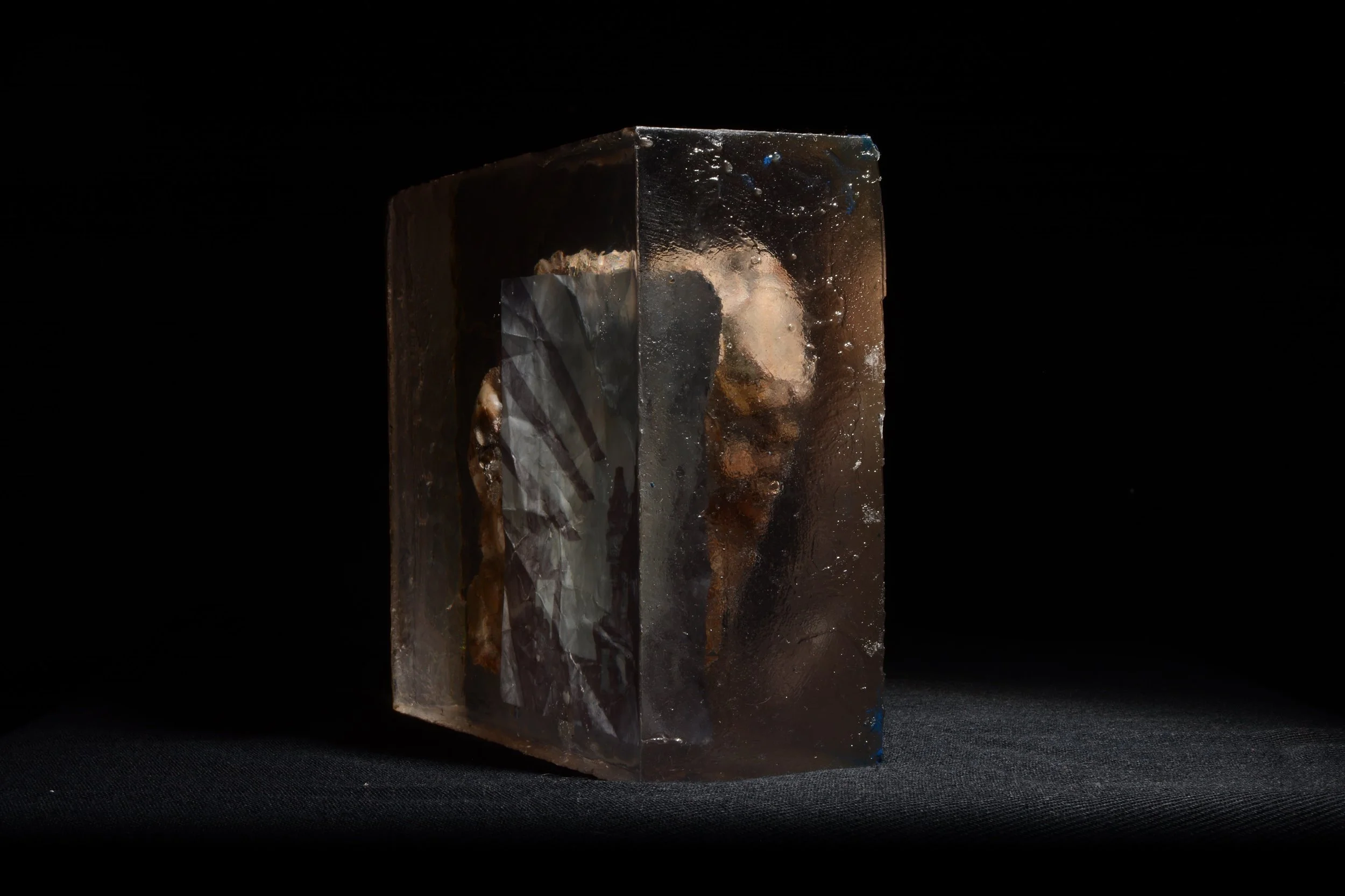 resin 06.jpg