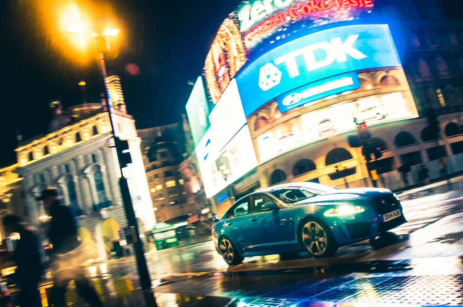 Jayson-Fong-Photography-Jaguar-XFRS-London.jpg