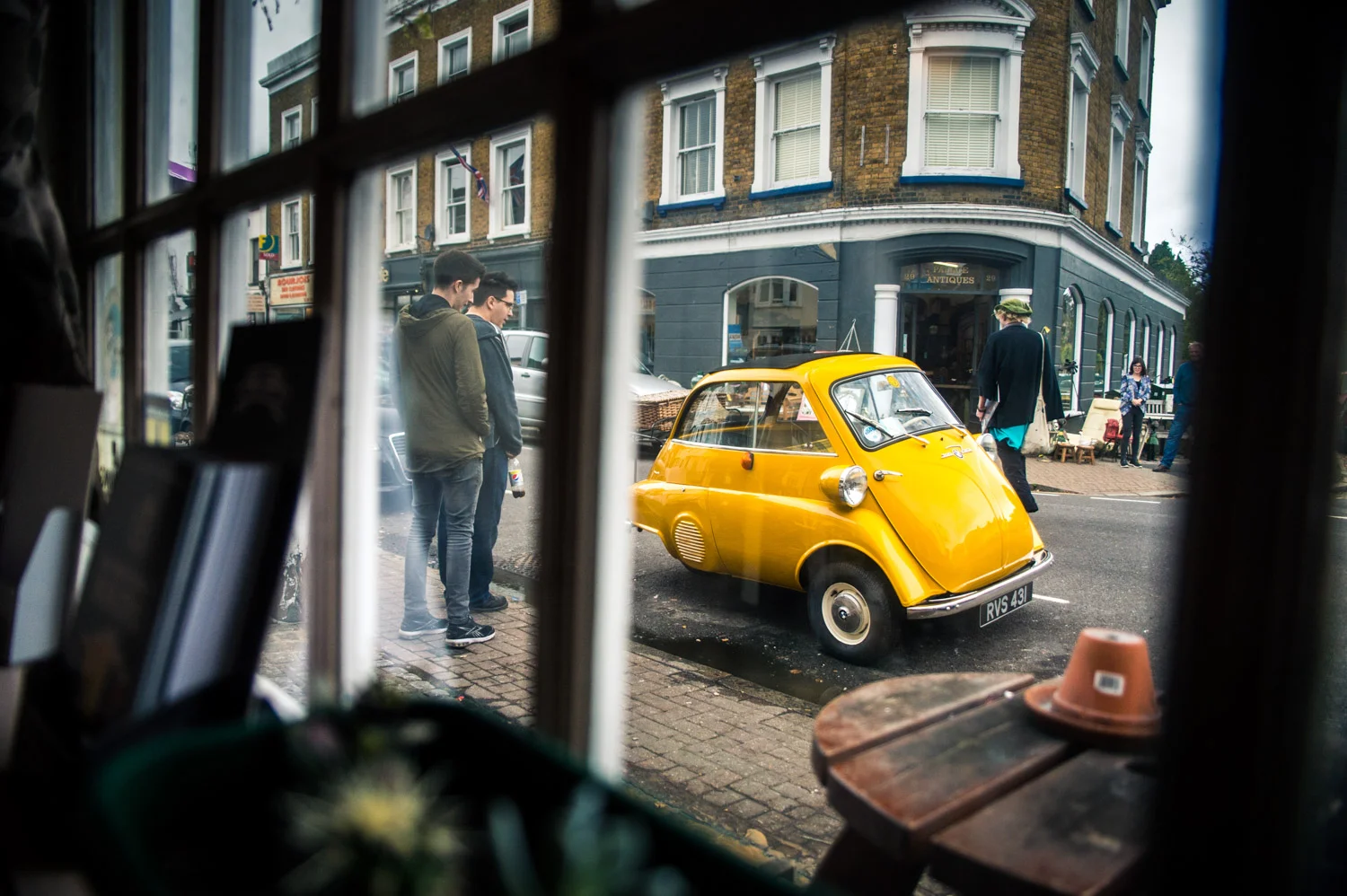 Jayson-Fong-Photography-BMW-Isetta.jpg