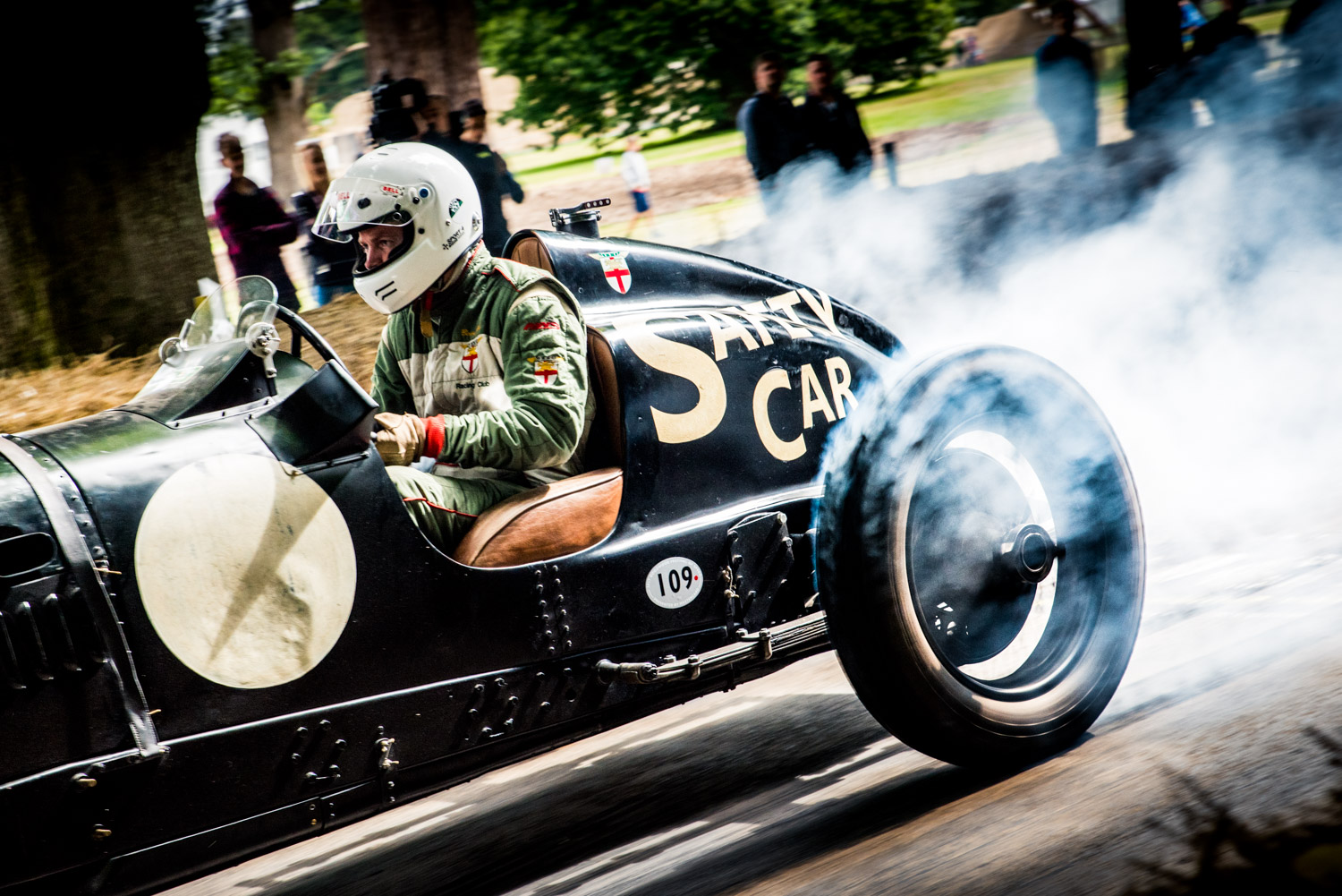 Jayson-Fong-Photography-Form-and-function-international-William-Medcalf-Bentley-Goodwood.jpg