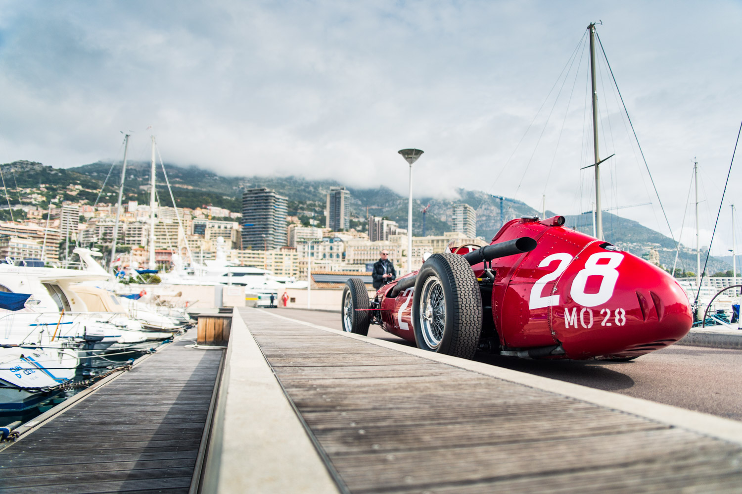 Jayson-Fong-Photography-Form-and-function-international-Maserati-250F-Monaco.jpg