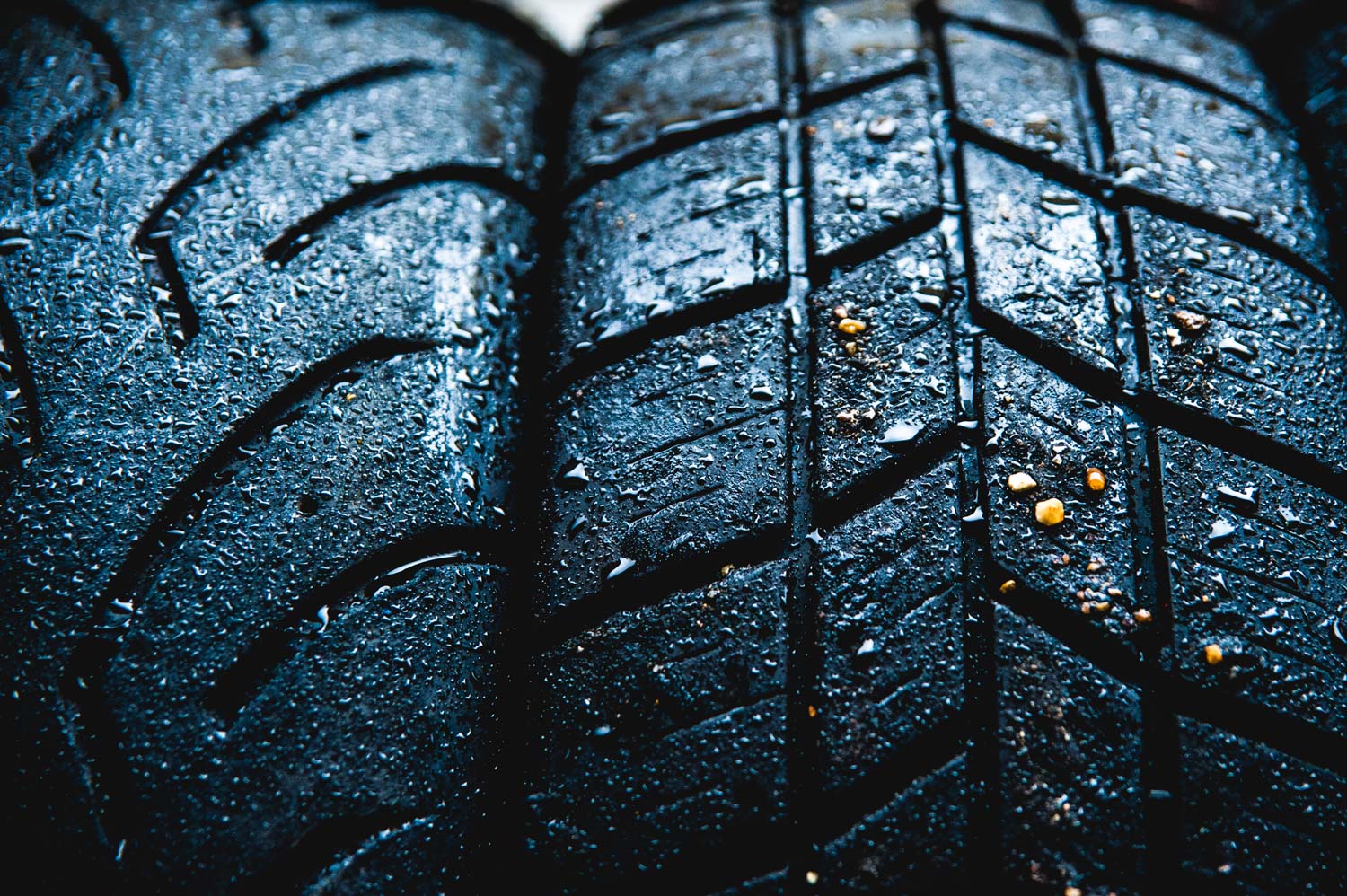 Jayson-Fong-Photography-Form-and-function-international-Tyres.jpg