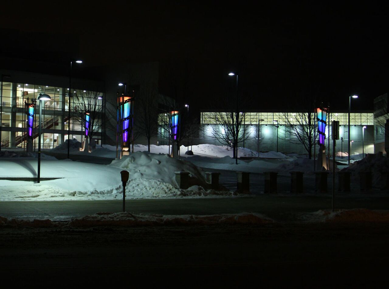 " Kohl Center Promenade"