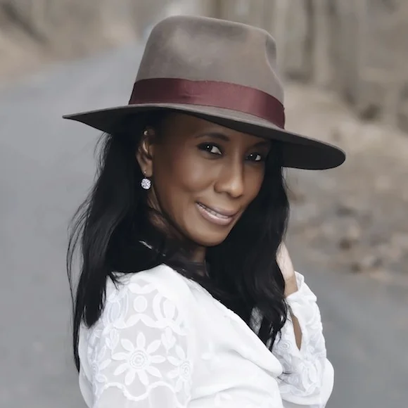 The 6 Pillars Of Self-Care with Dixie Lincoln- Nichols