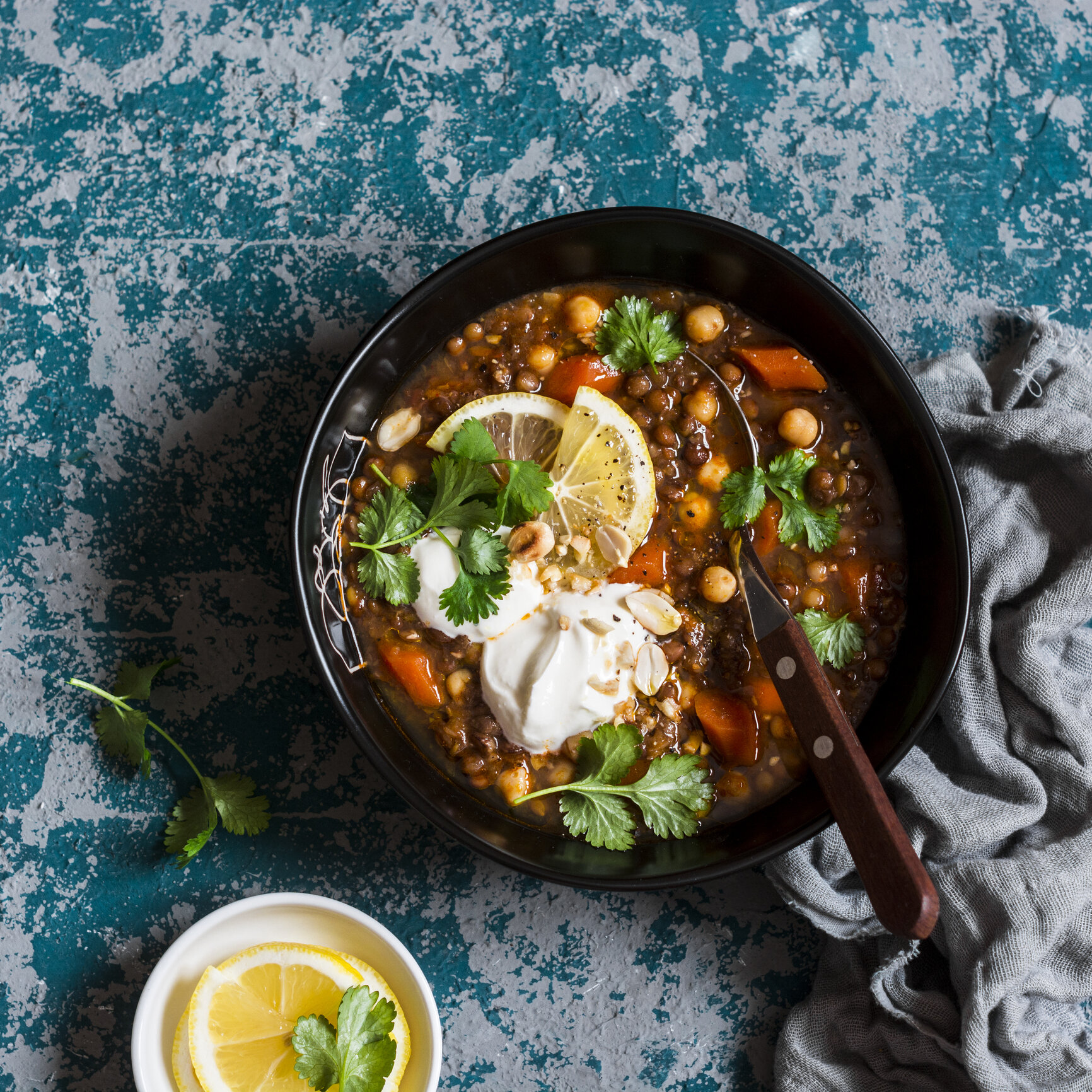 GREEN CURRY LENTIL AND CHICKPEA SOUP