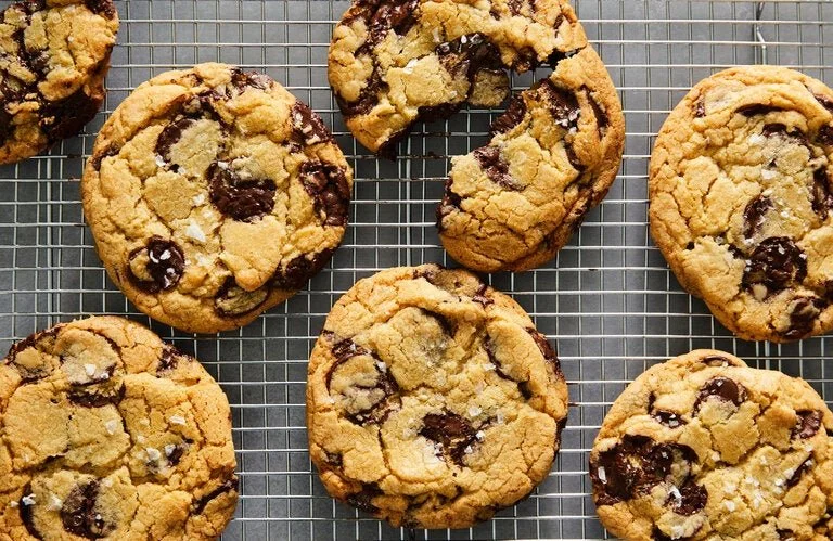 CHOCOLATE CHUNK COOKIE.jpg
