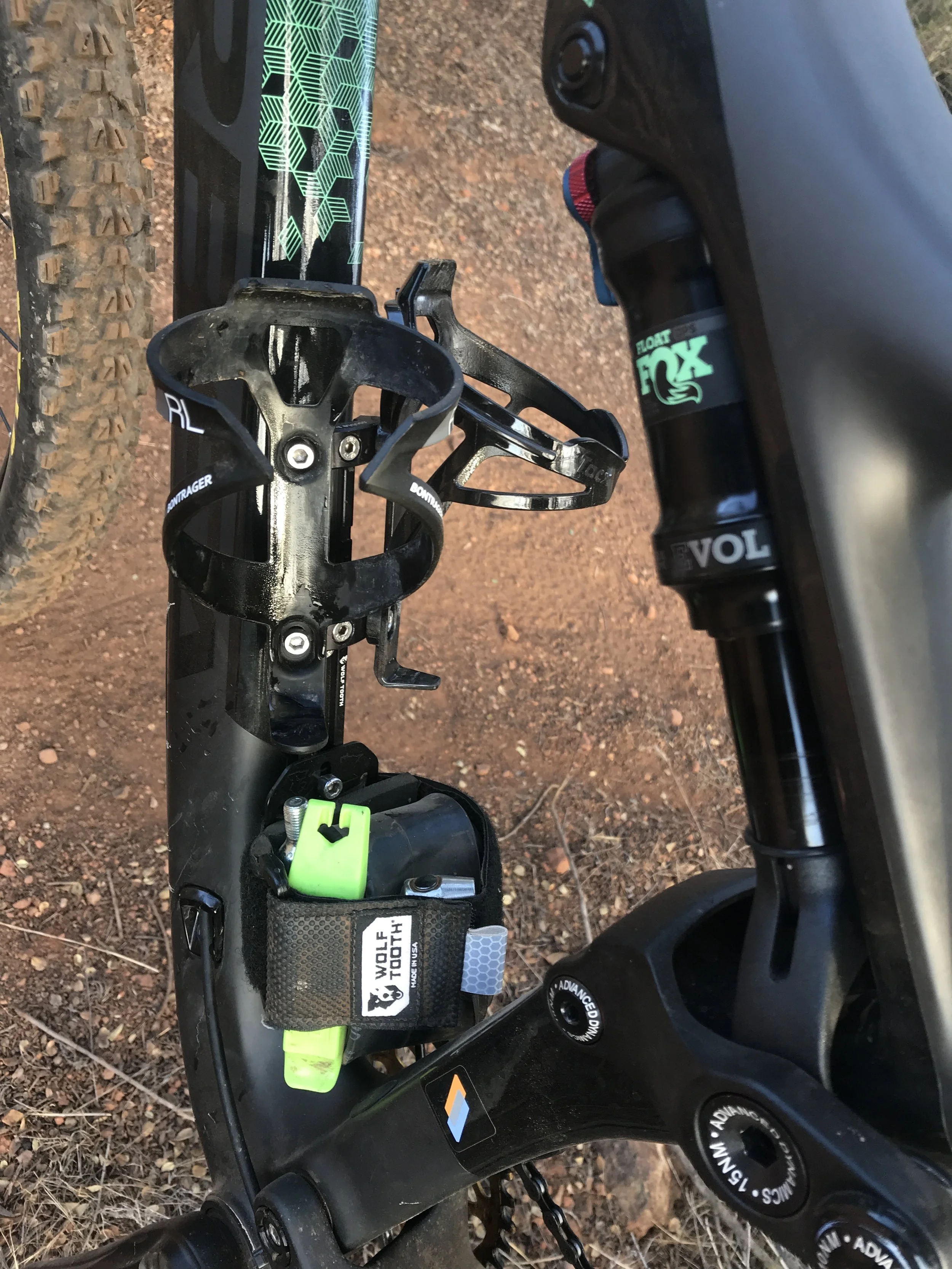 wolf tooth bottle cage adapter