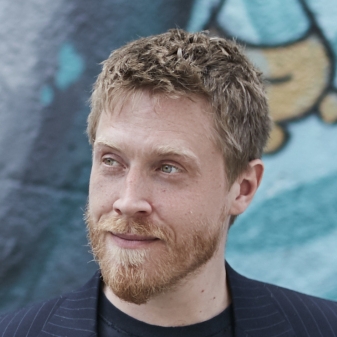 Angus Dunican Host
