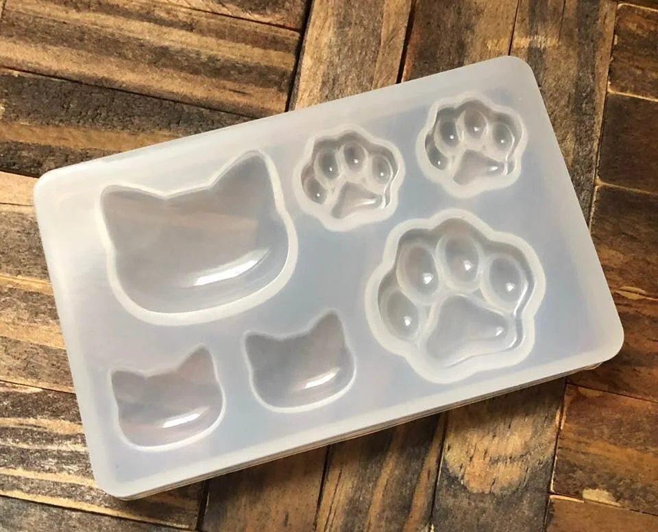 pawandcat1.jpg
