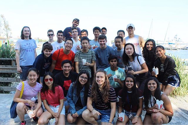 Spruce Street Harbor Park was the location of this weeks weekend outing! After a week of pitching, doing customer research and working on their MVP&rsquo;s, students went to the harbor and had some well deserved time off! 
#balance #balancedlife #res