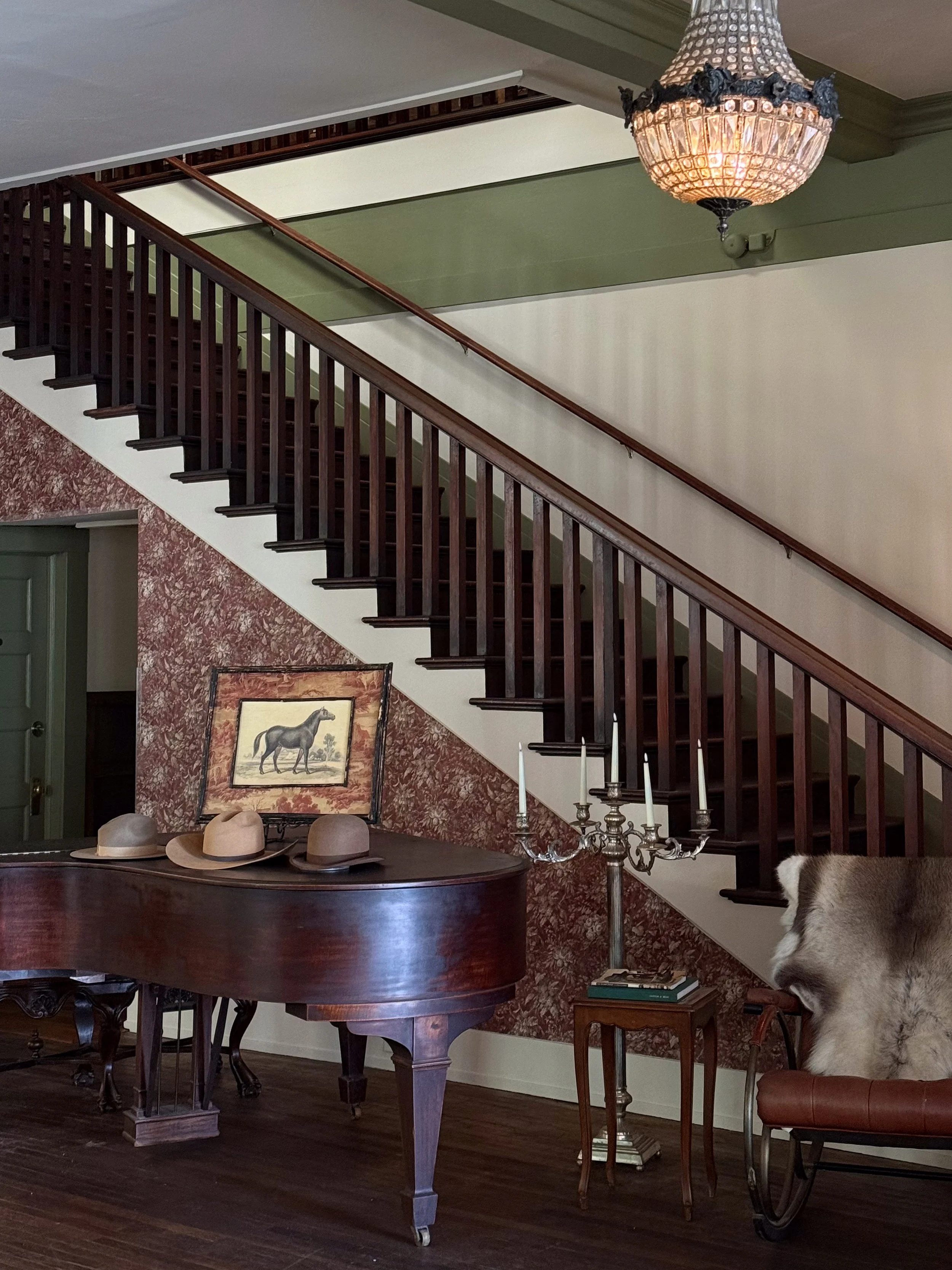 Venue_Getting Ready Still - 4.jpeg