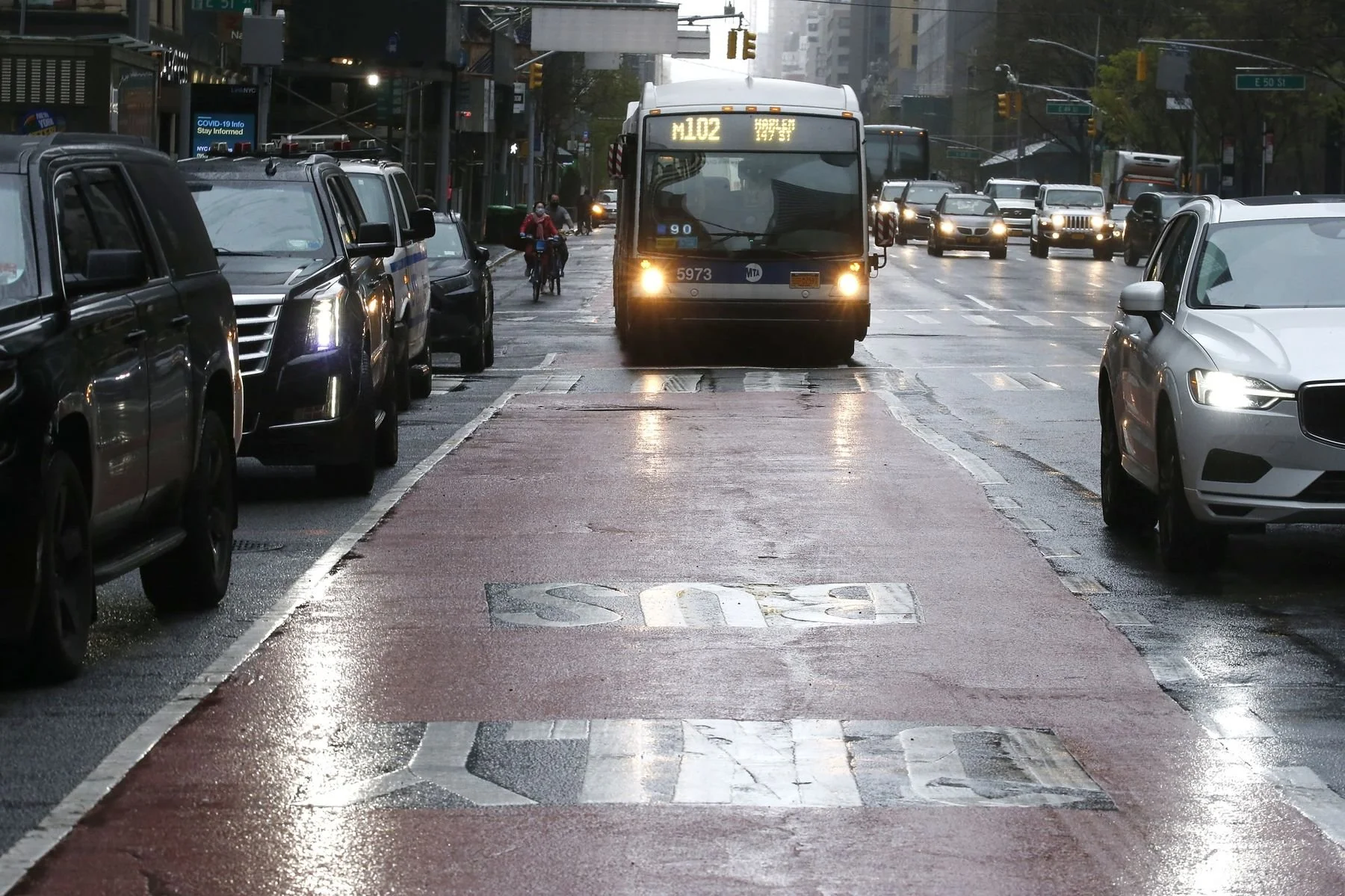 Picture a Better Way to Protect Bus Lanes