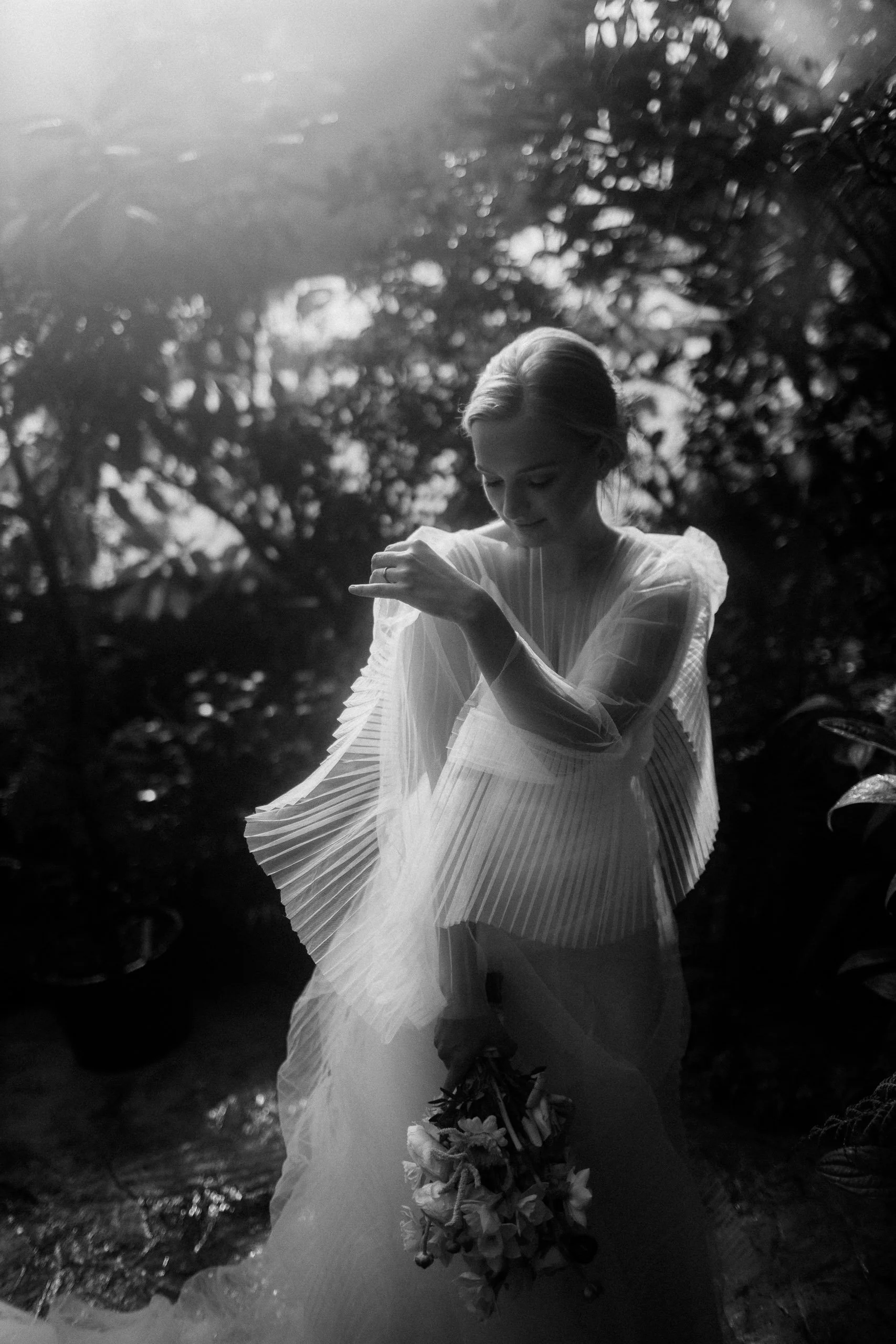 Modern-Boheme-Wedding-Photographer-01.jpg