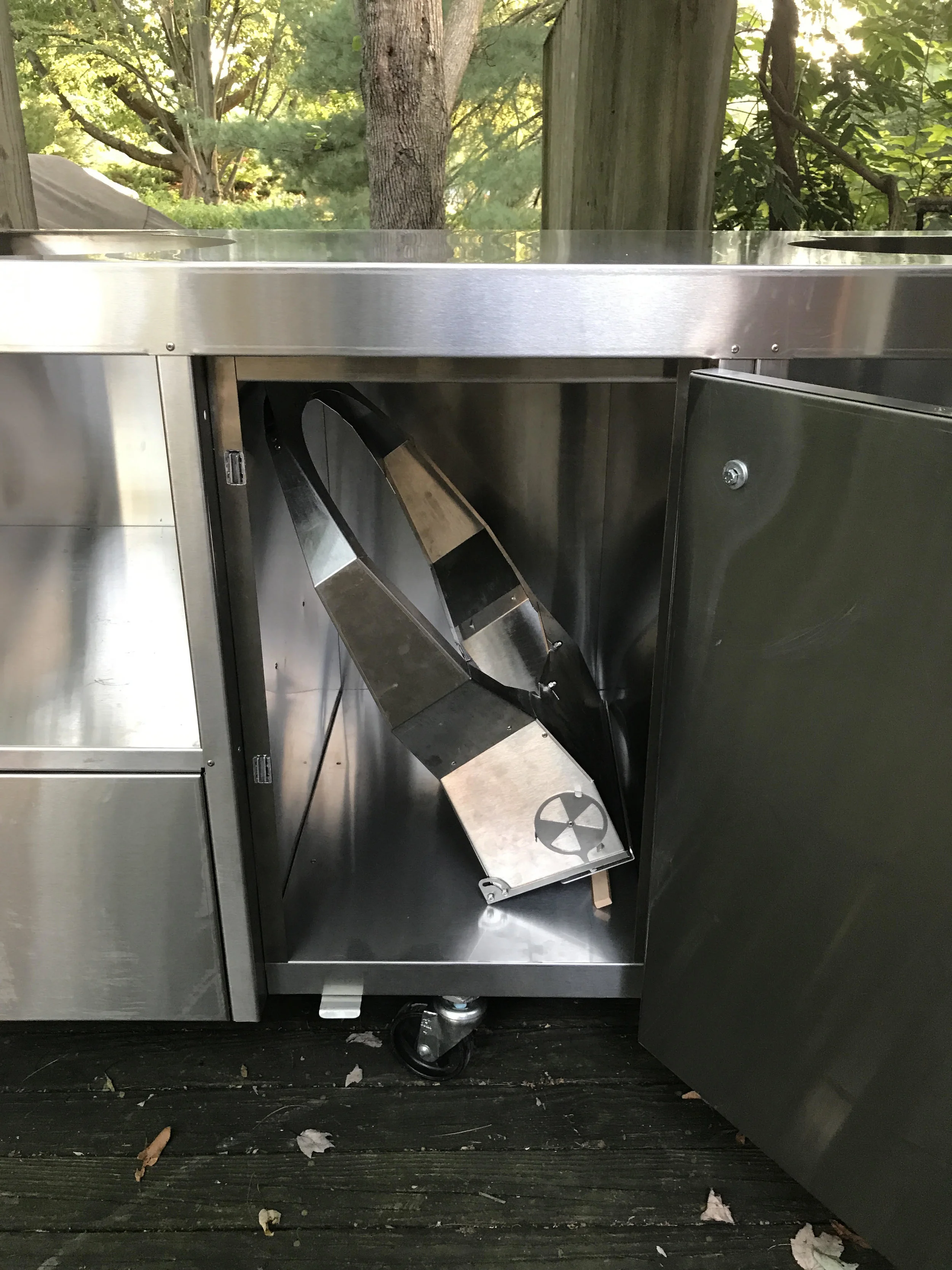 Pizza-Porta stored