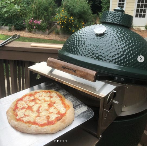  Cooking two pizzas at the same time was a real game changer! 