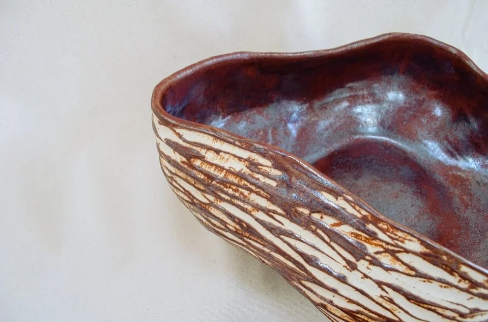 Gyre Bowl 005

Sister to 003. A deep red glaze highlights the carved surface texture and organic form. 

#ceramicartist #losangelesartist #homedecor #coilpottery #ceramicbowl