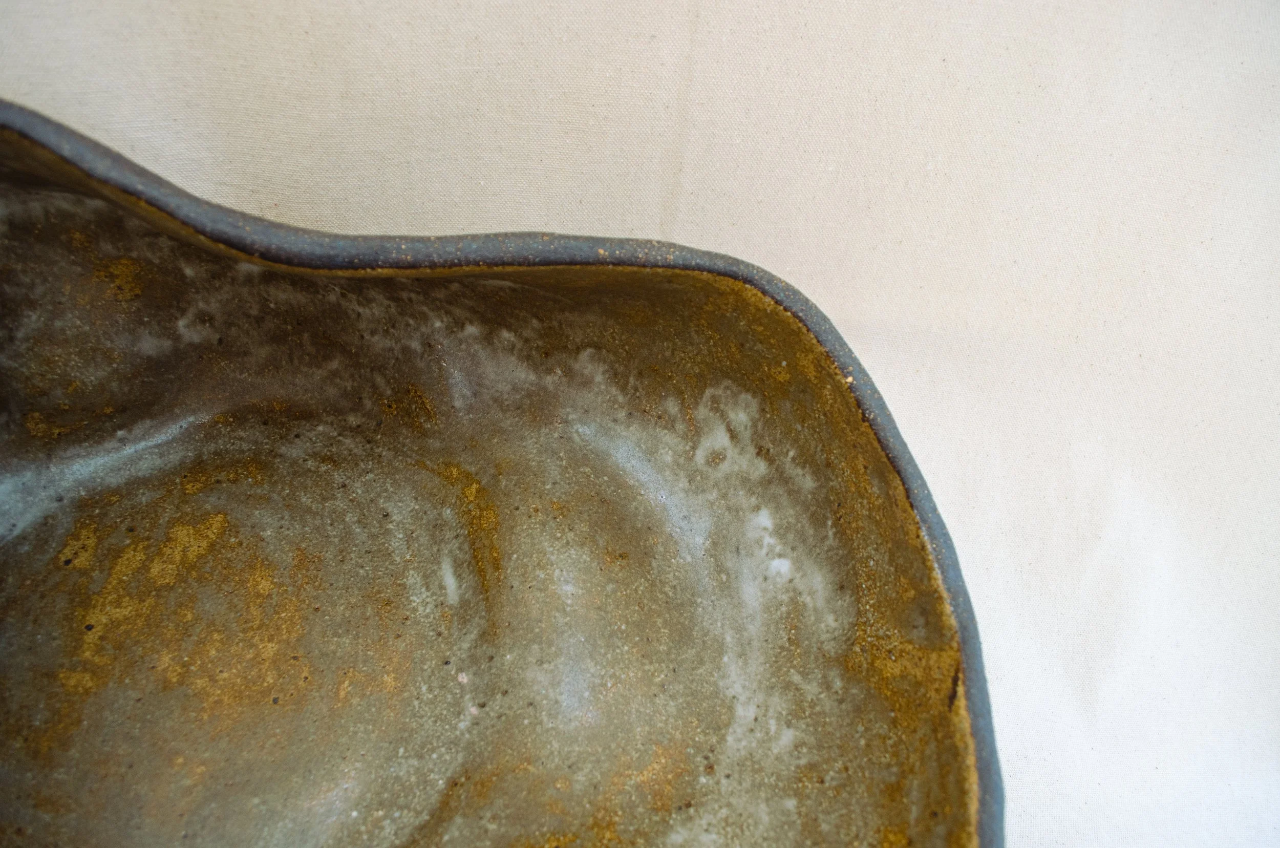 gyrebowl06f.jpg