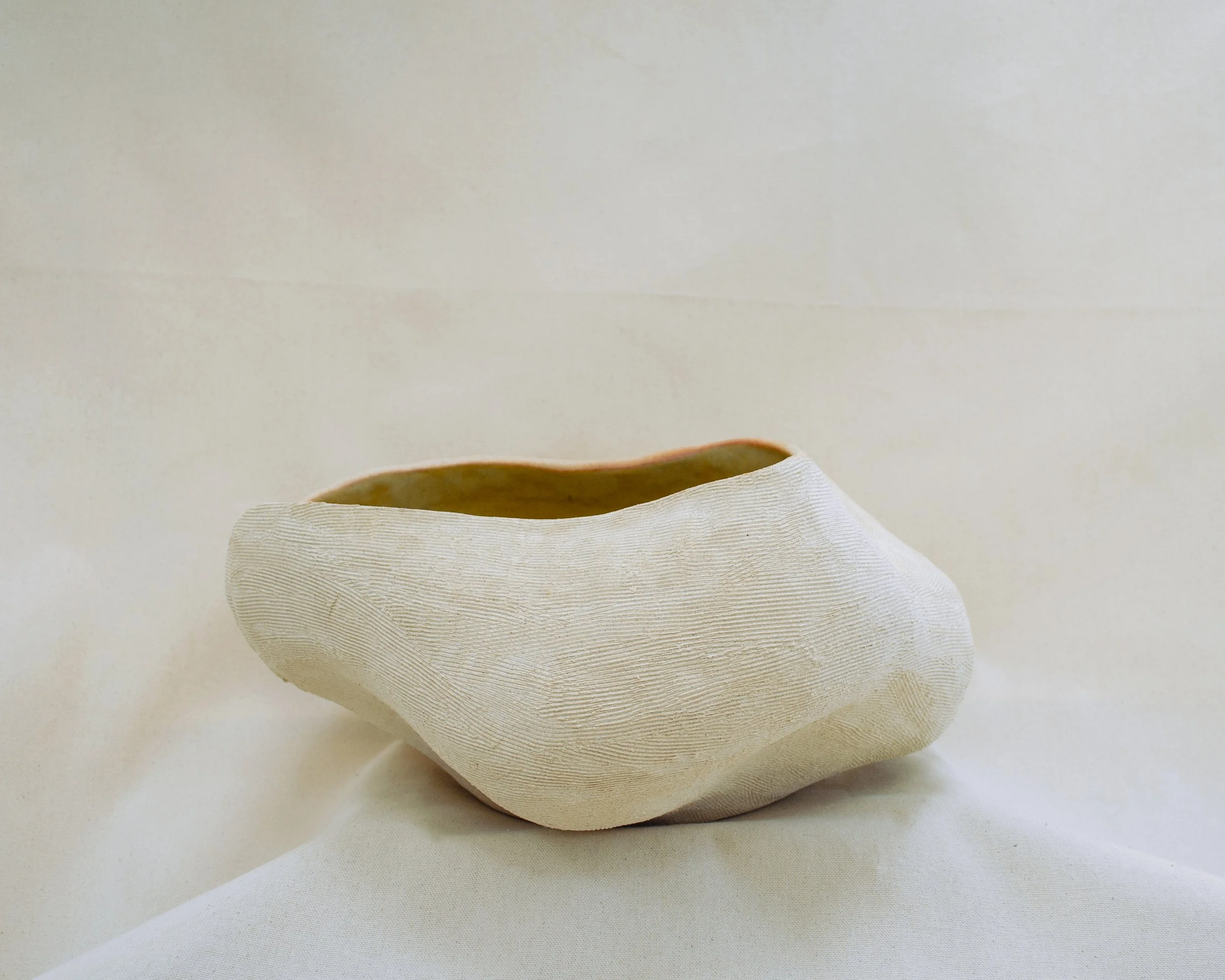 gyrebowl04c.jpg
