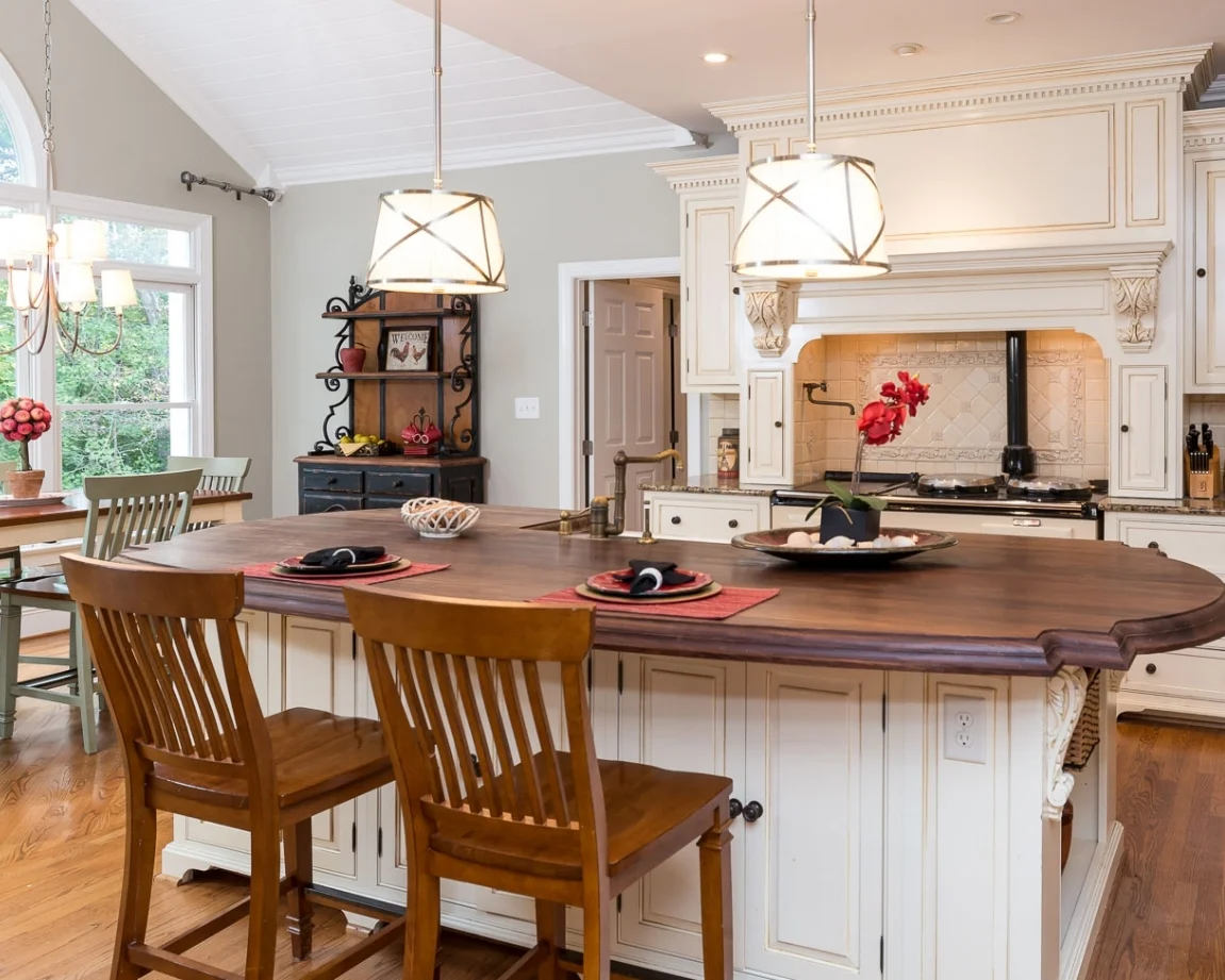 Vacant Staged Luxury Kitchen