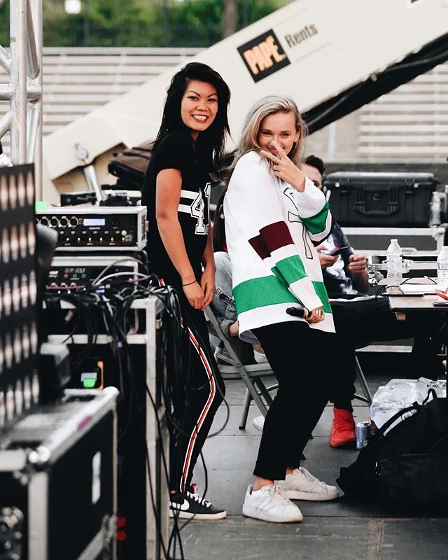 Giveaway&nbsp;#4&nbsp;starts today! For this giveaway we&rsquo;re giving away another pair of backstage passes! 
Here&rsquo;s how to win:

1. Tag three people in separate comments that you&rsquo;d like to invite to GNT 2019. 
2. Then comment with whi