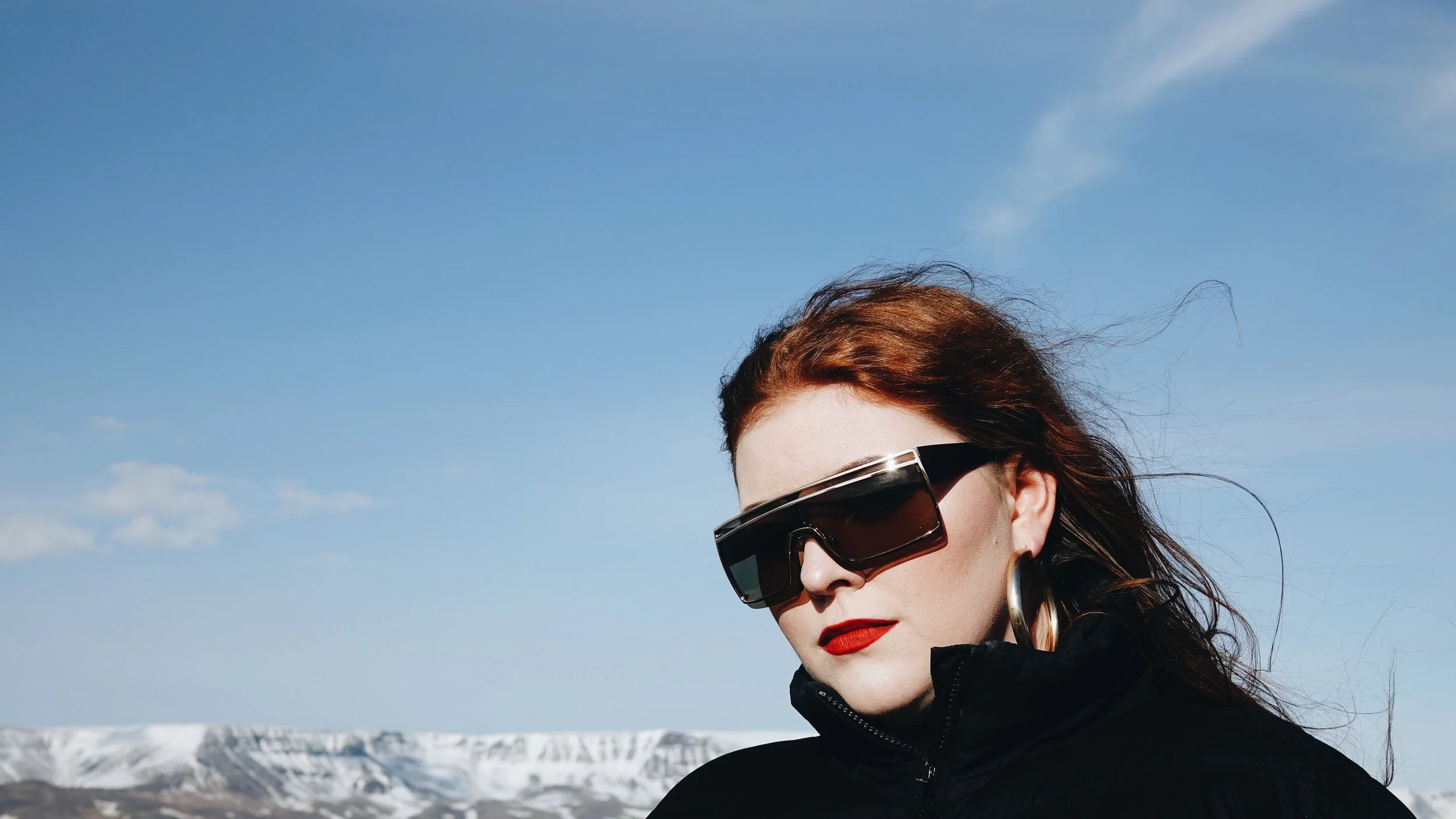 THE QUEEN OF ICE, FROM THE LAND OF ICE 🗻