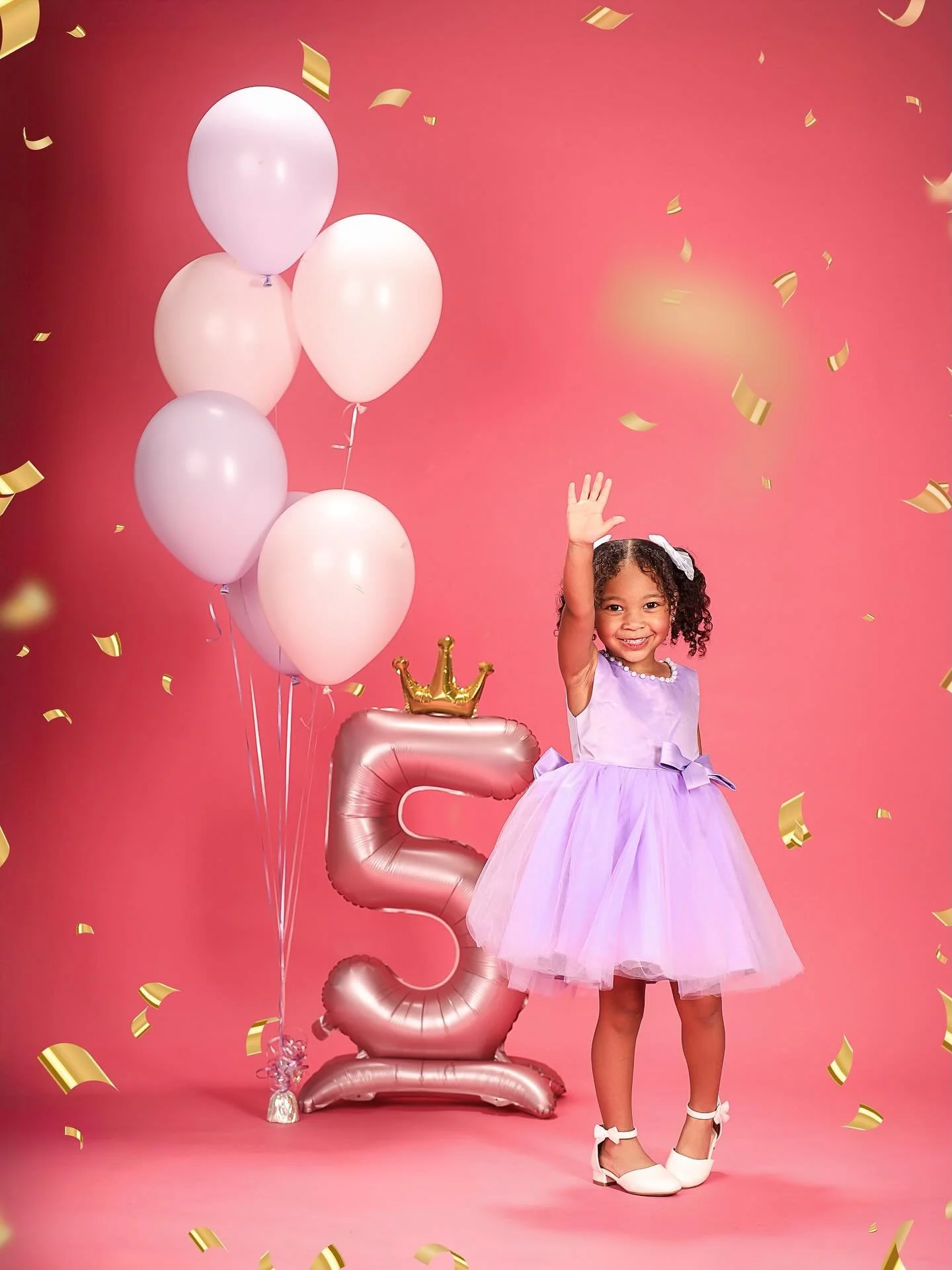 Happy 5th Birthday to this beautiful little princess, Taylor! 💕

Shot By Me. 📸