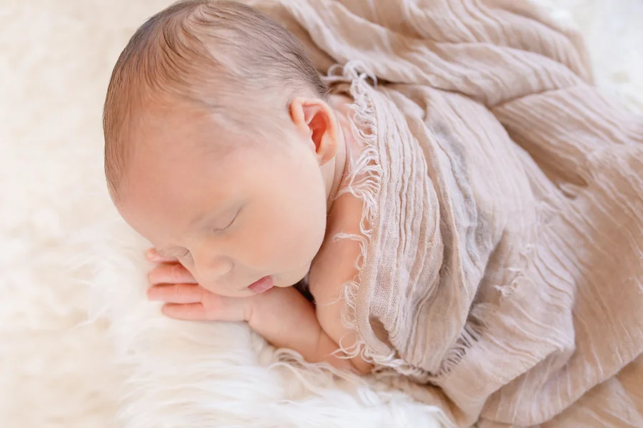 Newborn-29_blog_lg.jpg
