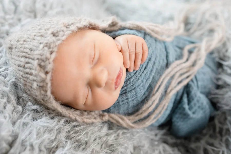 Newborn-21_blog_lg.jpg