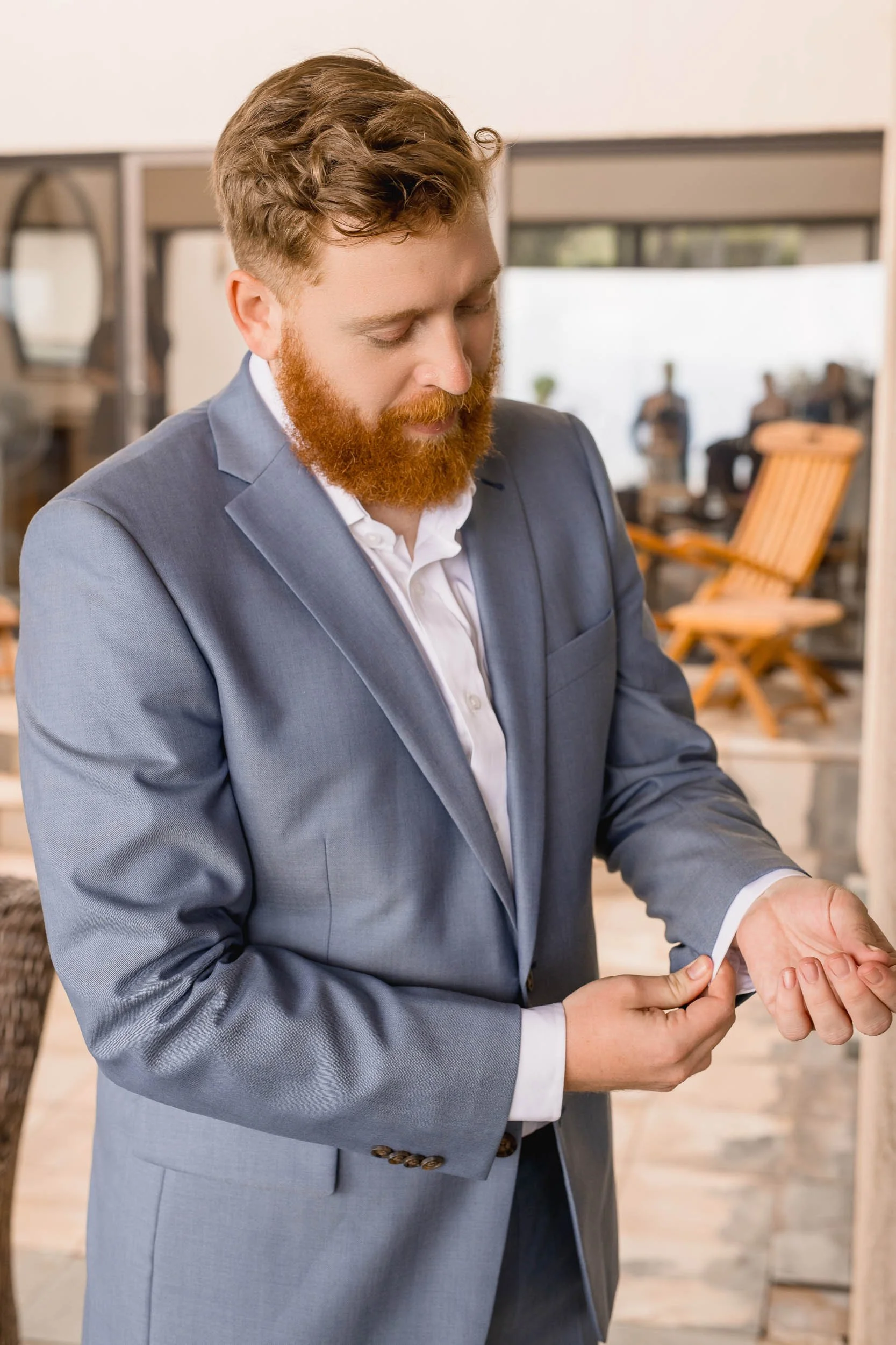 kc-wedding-photographer-maui-getting-ready-20.jpg