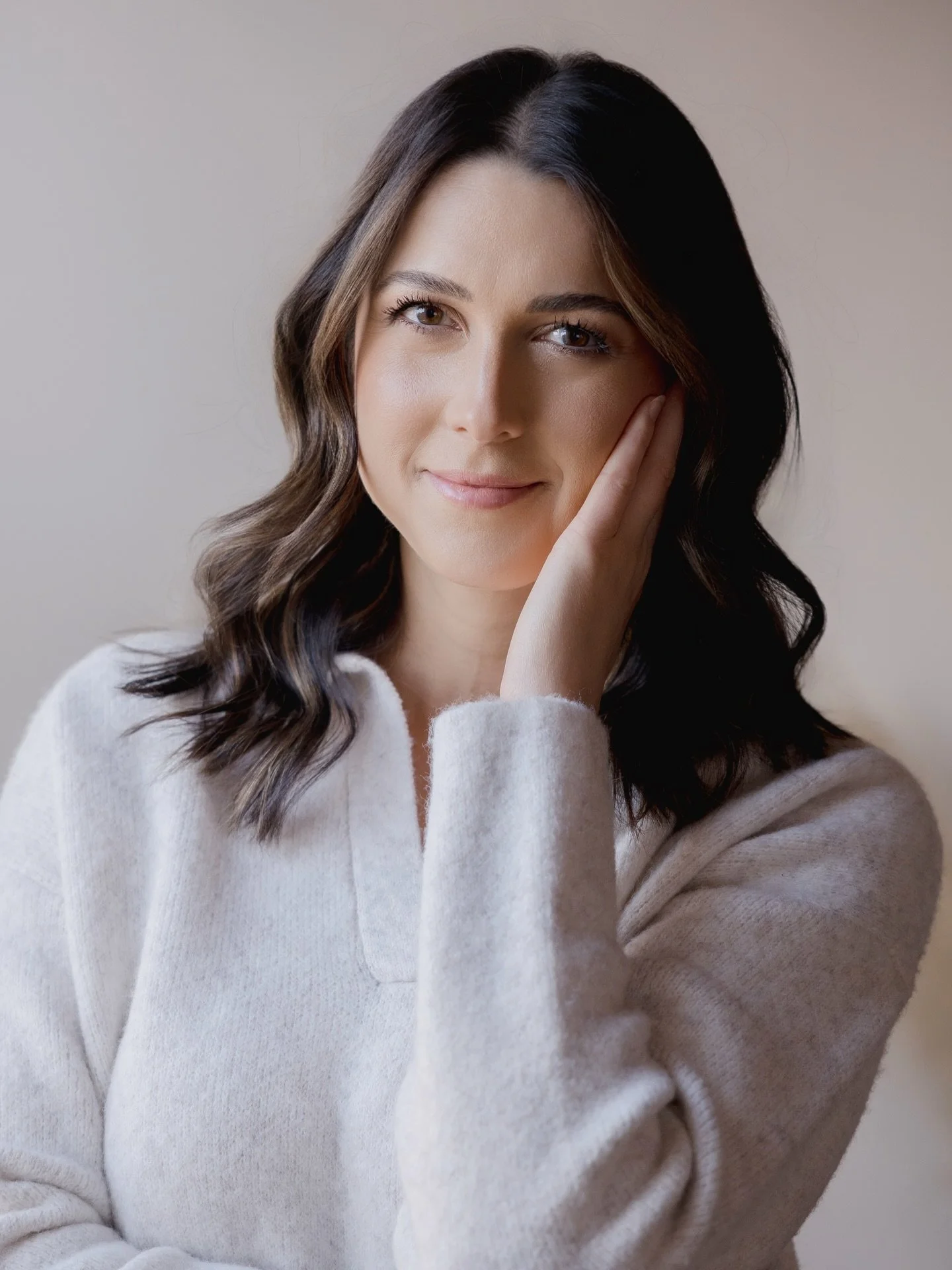 The face behind the work matters too. 🤍

Thoughtful branding sessions designed to feel like you.
Not forced. Not overdone. Just honest and grounded.

#BrandingPhotography #PersonalBranding #WomenInBusiness #KansasCityPhotographer