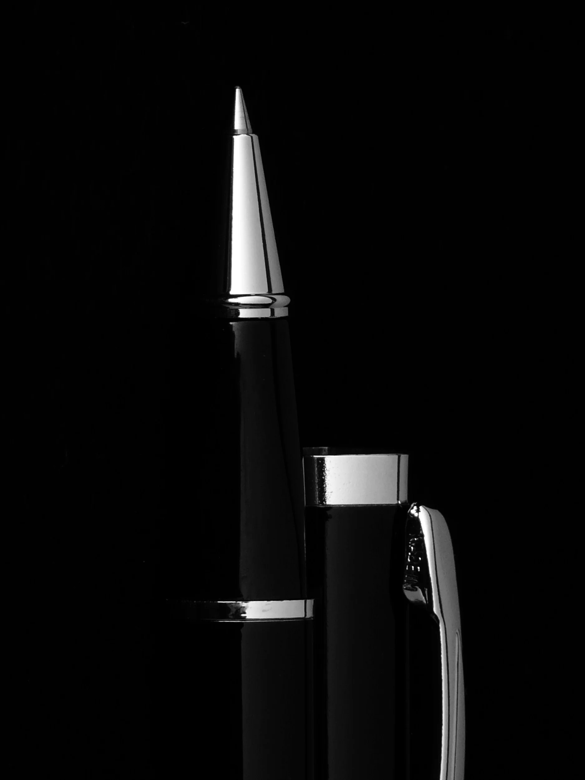 pen-office-leave-office-accessories-60536.jpeg