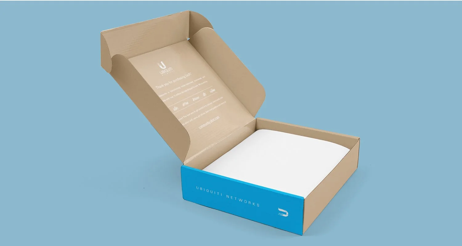 Ubiquiti-packaging-mockup2.jpg