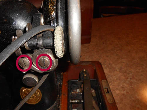Restoring a Vintage Singer 99k — The Mermaid's Den