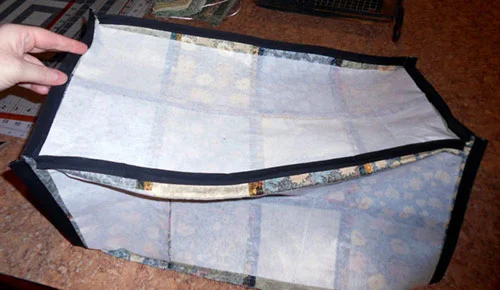 How to Fix a Floppy Sewing Machine Cover