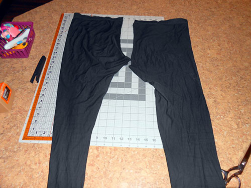 How to Make Your Own Leggings from an Existing Pair — The Mermaid's Den