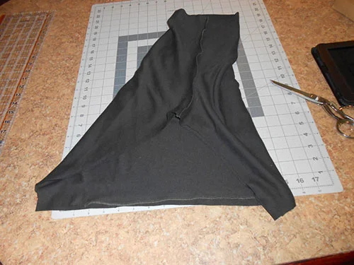 How to Make Your Own Leggings from an Existing Pair
