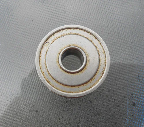 How to Remove Rust from Vintage Metal Bobbins