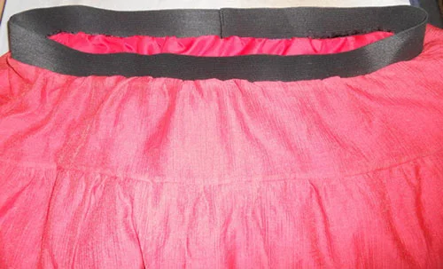 Add an Easy Exposed Elastic Waistband to a Skirt
