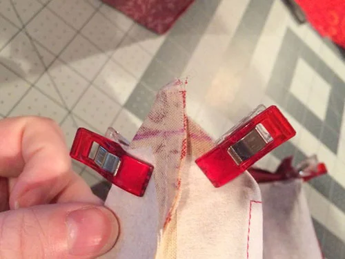 Make an Easy Quilted Pencil Case
